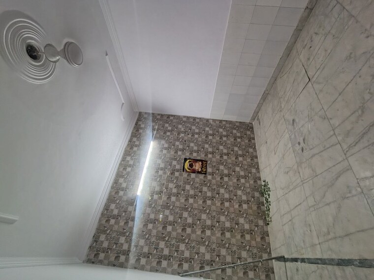Bathroom, malviya nagar 2 Bedroom 1300 Sq.Ft. Builder Floor In Malviya Nagar Delhi 10534072
