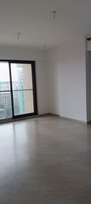 2 BHK Apartment For Sale in Naman Habitat, Andheri West