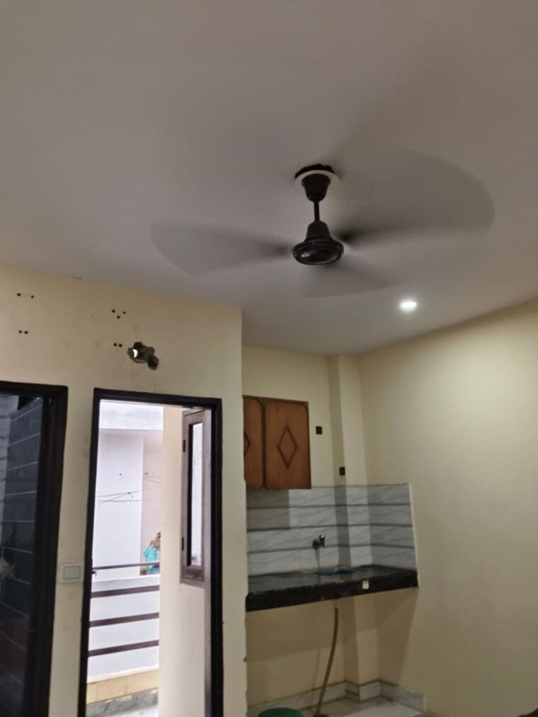 undefined, uttam nagar 1 RK 350 Sq.Ft. Builder Floor In Uttam Nagar Delhi 10534095