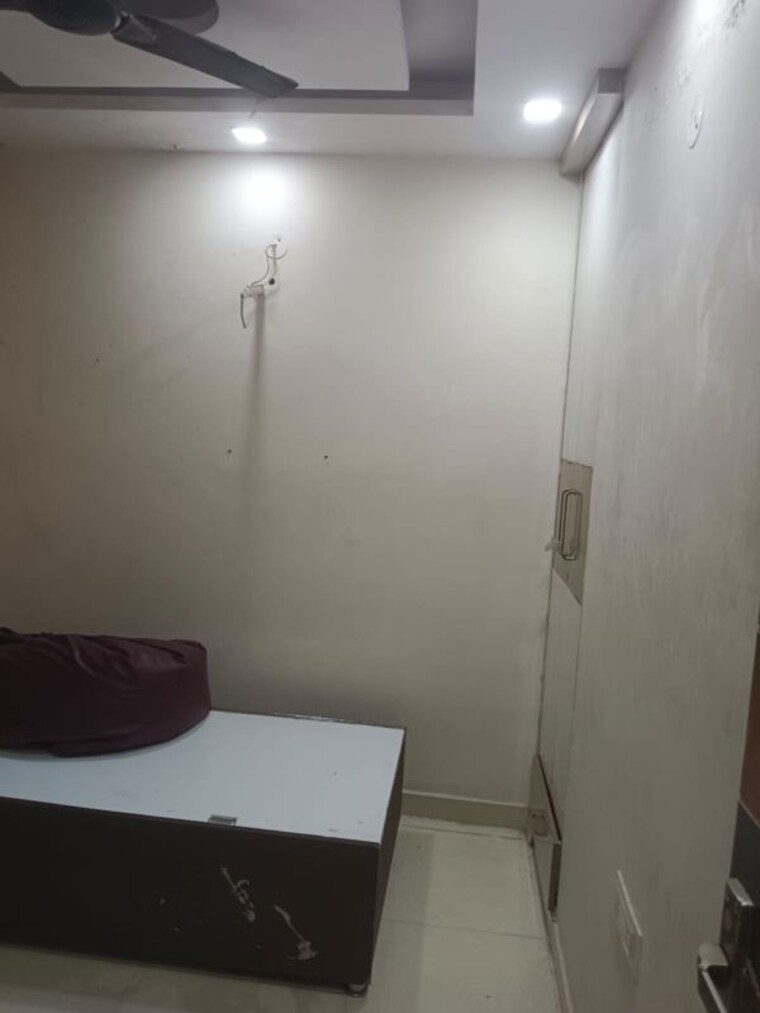 undefined, uttam nagar 2 Bedroom 600 Sq.Ft. Builder Floor In Uttam Nagar Delhi 10534106
