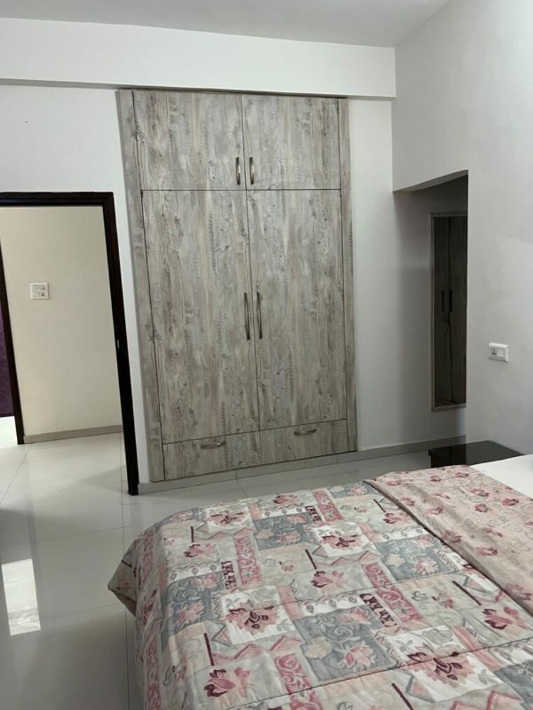 Bedroom, sector 48 3.5 Bedroom 1700 Sq.Ft. Apartment In Sector 48 Chandigarh 10534102