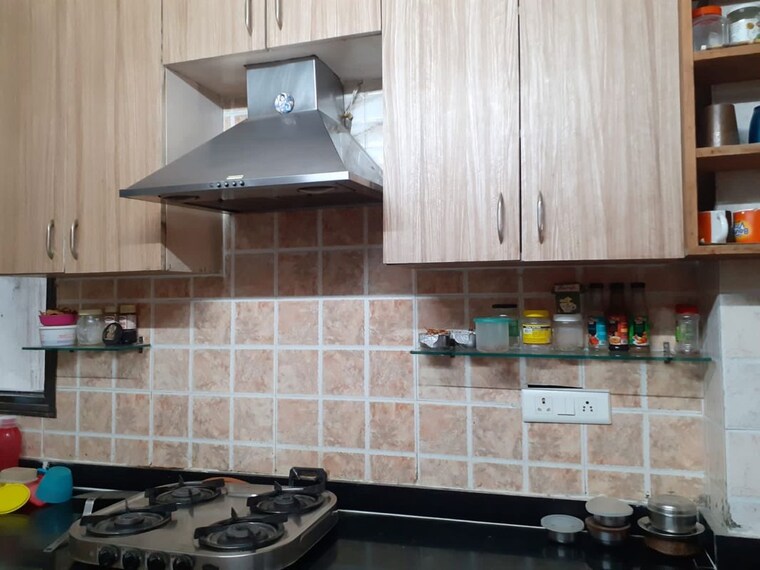 Kitchen, east of kailash 3 Bedroom 1400 Sq.Ft. Builder Floor In East Of Kailash Delhi 10534135