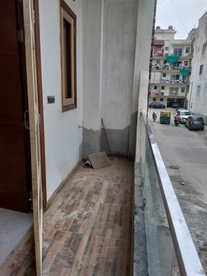 Balcony in 3 BHK Builder Floor at Amolik Residency, Sector 86 – for Sale