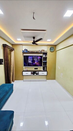 Bedroom in 2 BHK Apartment at Sumitra Sadan Vile Parle West, Vile Parle West – for Rent