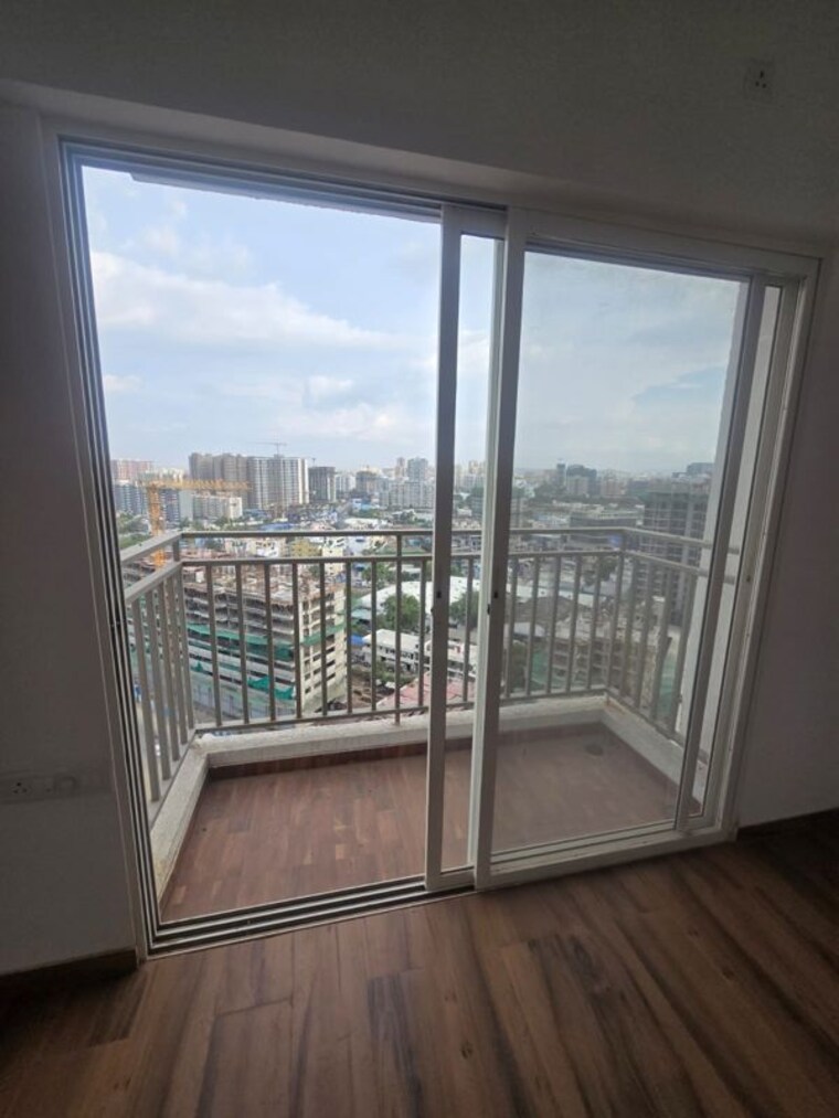 Balcony, baner Commercial Office Space 1000 Sq.Ft. In Baner Pune 10534144