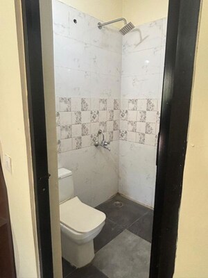 Bathroom in  Pg at Sector 44 – for Rent