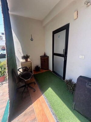 Team Area in  Pg at Sector 44 – for Rent