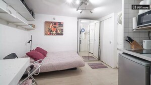 Bedroom in Studio Apartment at Mant – for Sale