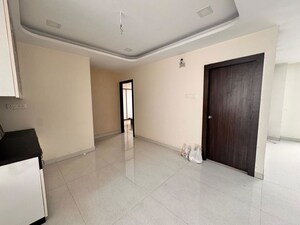 Room in 3 BHK Apartment at Venkateshwara Apartment Himayath Nagar, Himayath Nagar – for Sale