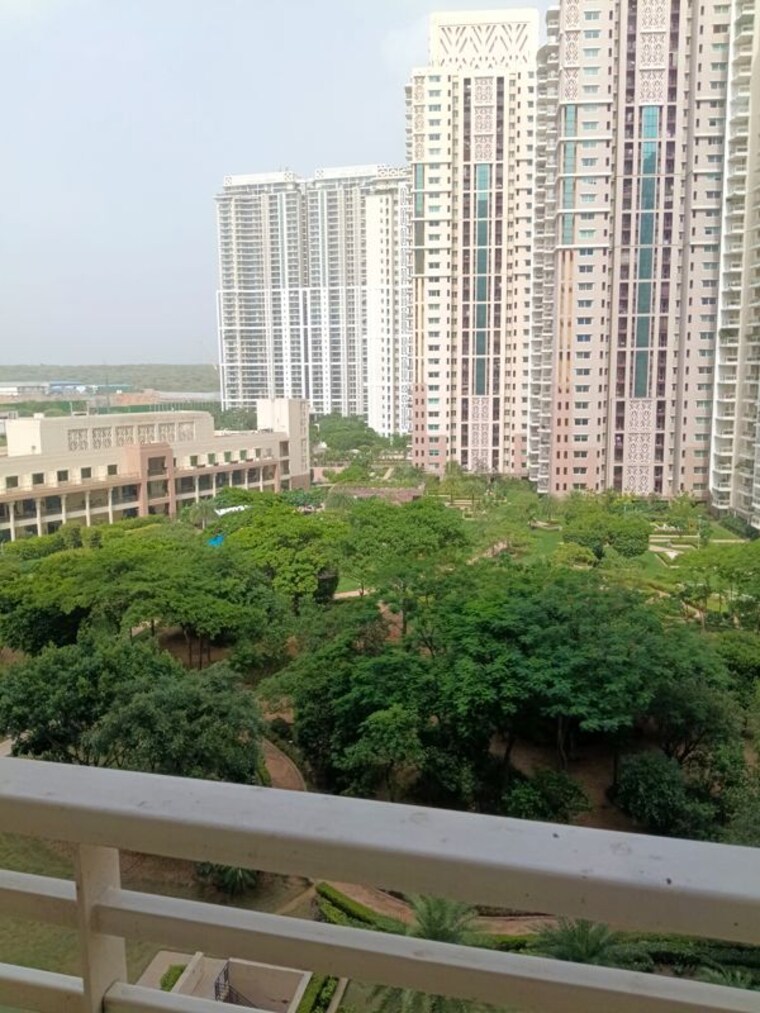 Exterior View, dlf-park-place 3 Bedroom 1983 Sq.Ft. Apartment In Sector 54 Gurgaon 10534189