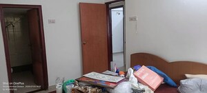 Bedroom in 2 BHK Apartment at Khar West – for Rent
