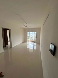 2 BHK Apartment For Rent in K Raheja Sterling