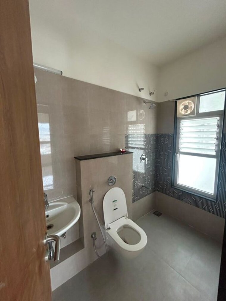 Bathroom, k-raheja-sterling 2 Bedroom 1050 Sq.Ft. Apartment In Mohammadwadi Pune 10534232