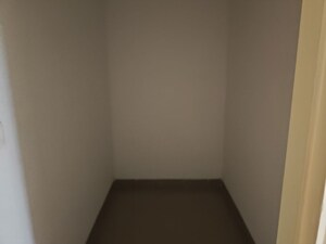Room in 3 BHK Apartment at Vatika City Homes, Sector 83 – for Rent