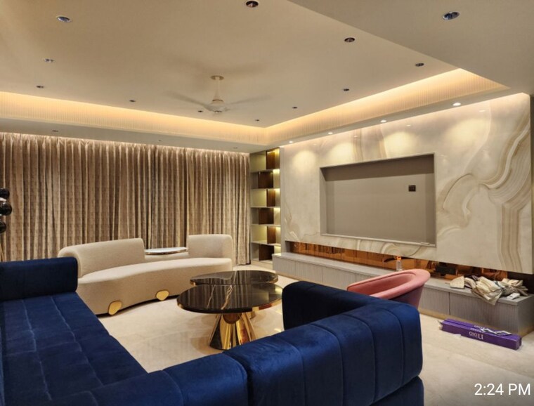 Team Area, parsvnath-exotica 5 Bedroom 5000 Sq.Ft. Apartment In Sector 53 Gurgaon 10534205