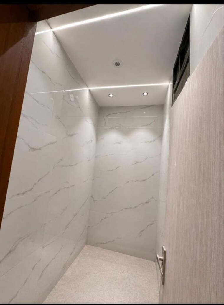 Bathroom, bptp-park-elite-floors 3 Bedroom 250 Sq.Ft. Apartment In Sector 85 Faridabad 10534299