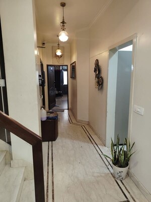  5 BHK Independent House at Shivalik Colony – for Sale