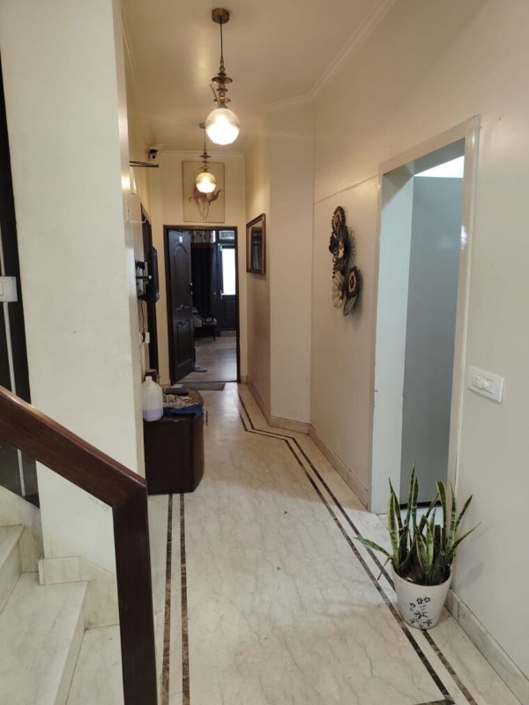 Other, shivalik colony 5 Bedroom 4500 Sq.Ft. Independent House In Shivalik Colony Delhi 10534222
