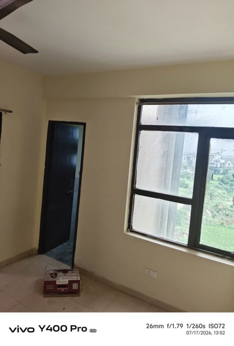 Room, auric-city-homes 1 Bedroom 350 Sq.Ft. Apartment In Sector 82 Faridabad 10534316