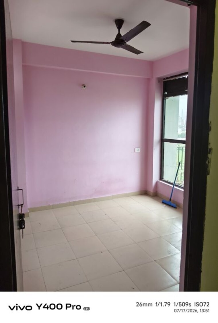 Room, auric-city-homes 1 Bedroom 350 Sq.Ft. Apartment In Sector 82 Faridabad 10534316