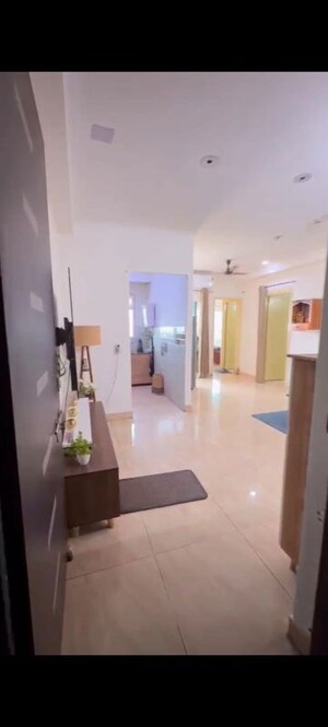 Team Area in 2 BHK Apartment at Gaur City 7th Avenue, Sector 4 Greater Noida – for Rent