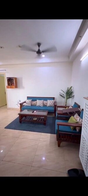 Bedroom in 2 BHK Apartment at Gaur City 7th Avenue, Sector 4 Greater Noida – for Rent