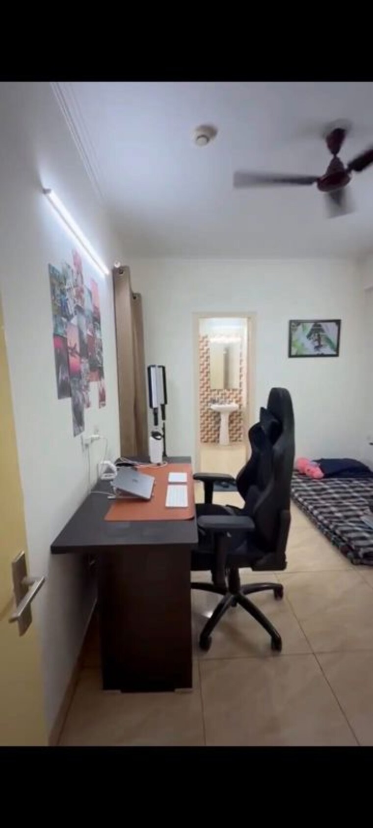 Team Area, gaur-city-7th-avenue 2 Bedroom 1165 Sq.Ft. Apartment In Sector 4 Greater Noida Greater Noida 10534311
