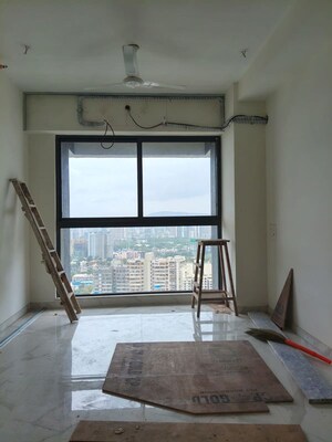 Room in 1 BHK Apartment at Prescon Midtown Bay, Mahim West – for Rent