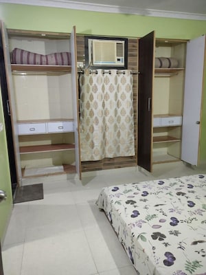 Bedroom in 2 BHK Apartment at Jalvayu Defence Enclave, Kharghar Sector 20 – for Rent
