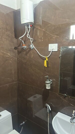 Bathroom in 2 BHK Builder Floor at Shakti Khand – for Rent