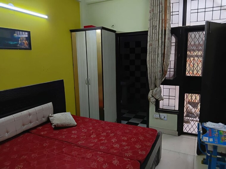 Bedroom, shakti khand 2 Bedroom 965 Sq.Ft. Builder Floor In Shakti Khand Ghaziabad 10534368