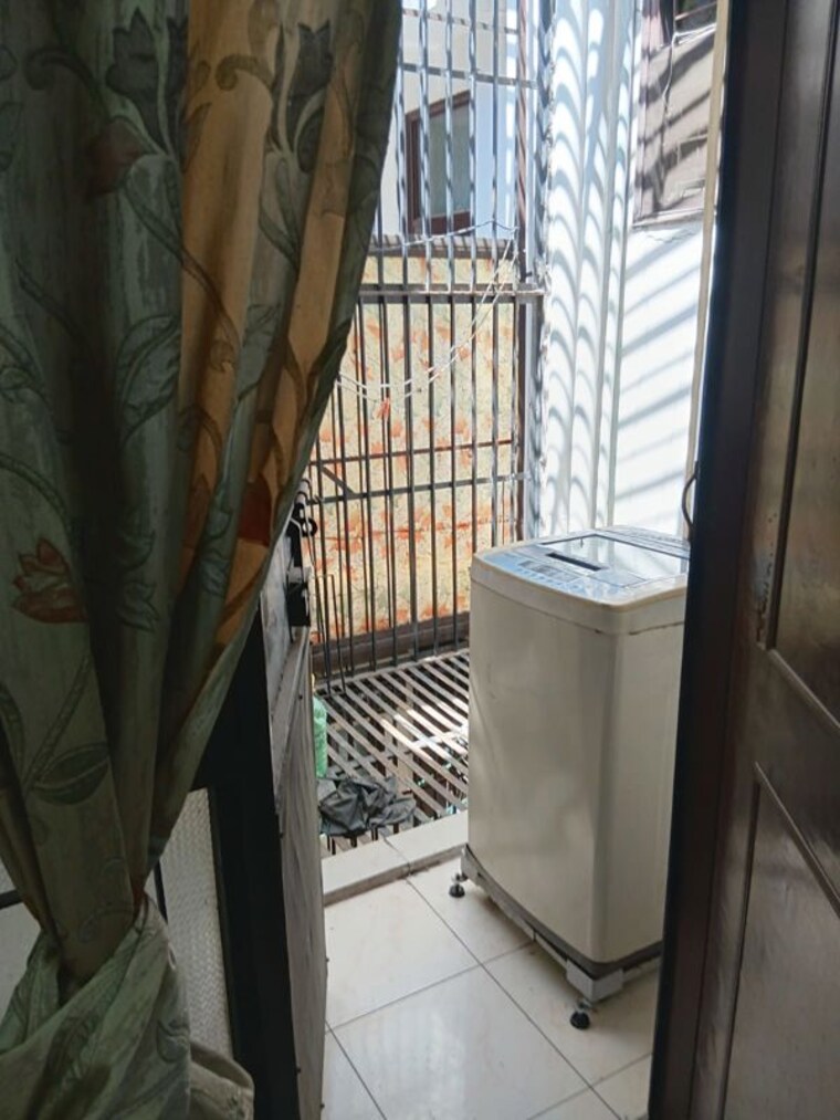 Balcony, shakti khand 2 Bedroom 965 Sq.Ft. Builder Floor In Shakti Khand Ghaziabad 10534368