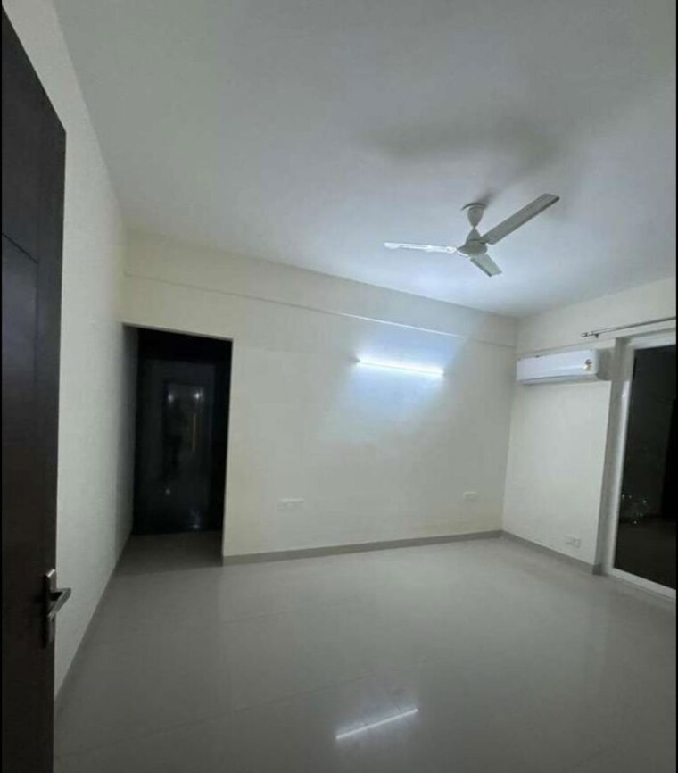 Room, artique-uptown-skylla 3 Bedroom 1800 Sq.Ft. Apartment In International Airport Road Zirakpur 10534372