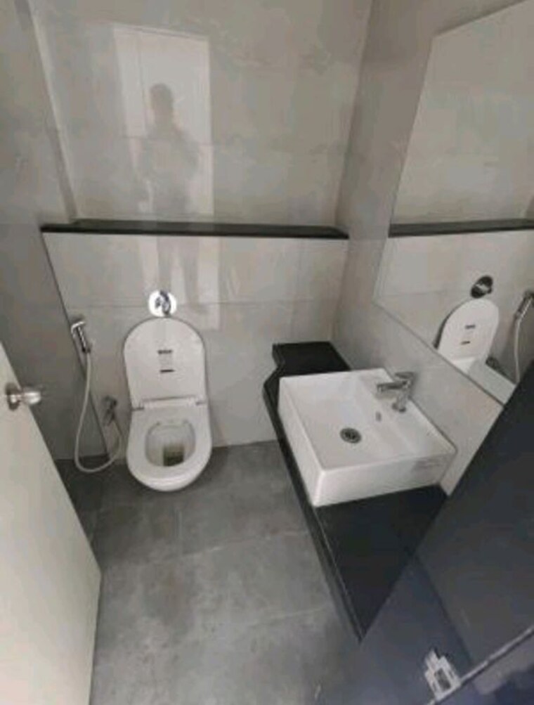 Bathroom, ashar-metro-towers 2 Bedroom 645 Sq.Ft. Apartment In Vartak Nagar Thane 10534375