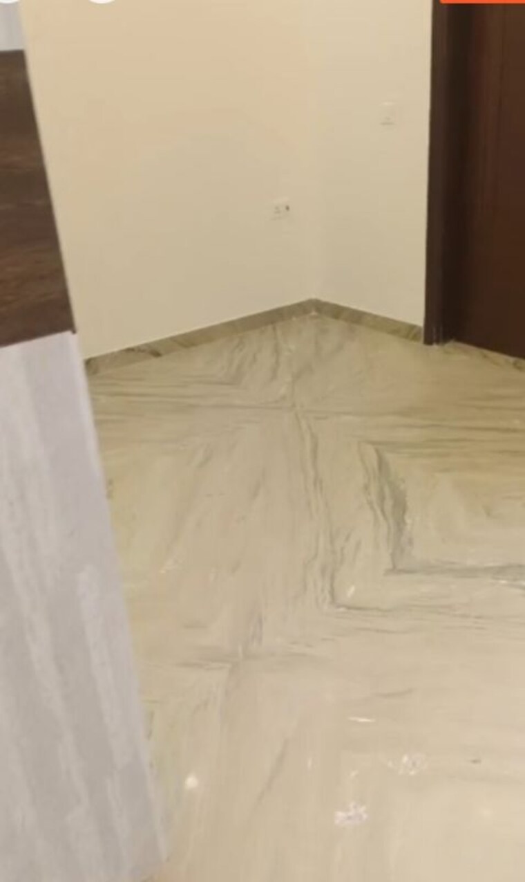 Room, lajpat nagar 4 2 Bedroom 1000 Sq.Ft. Builder Floor In Lajpat Nagar 4 Delhi 10534381