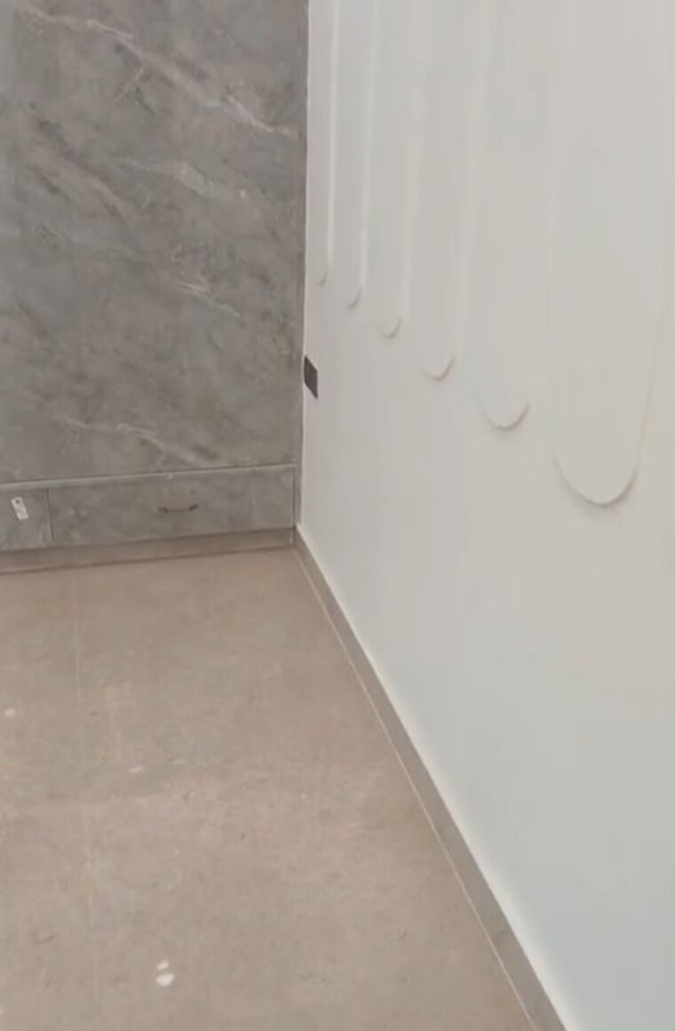 Bathroom, malviya nagar 2 Bedroom 1000 Sq.Ft. Builder Floor In Malviya Nagar Delhi 10534389