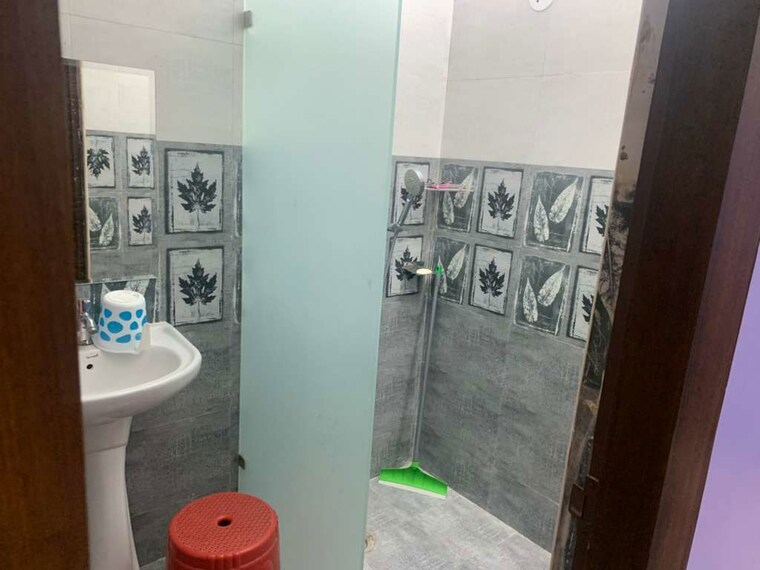 Bathroom, gachibowli 3 Bedroom 2200 Sq.Ft. Apartment In Gachibowli Hyderabad 10534304