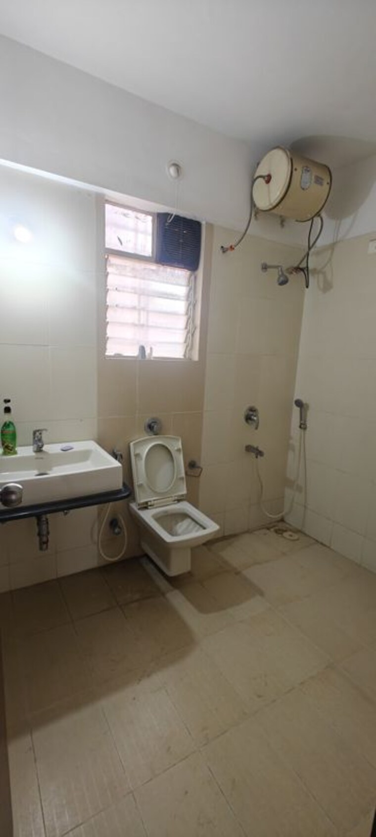 Bathroom, kolte-patil-elburz-hills-dales 2 Bedroom 1300 Sq.Ft. Apartment In Undri Pune 10534384