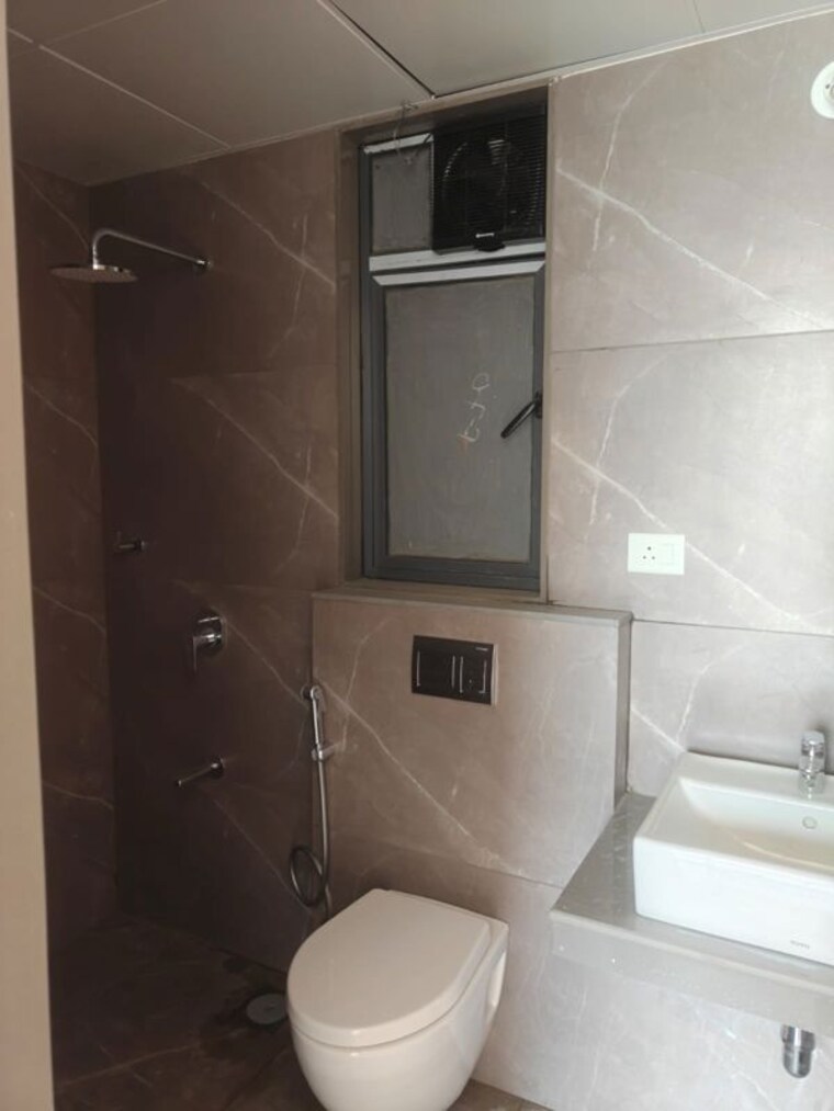 Bathroom, anp-memento 3 Bedroom 1070 Sq.Ft. Apartment In Wakad Pune 10534430