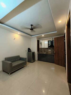 Room in 1 BHK Builder Floor at Sector 45 – for Rent