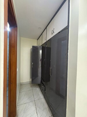 Building Lobby in 1 BHK Builder Floor at Sector 45 – for Rent