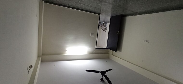 Room, sector 122 6+ Bedroom 162 Sq.Mt. Independent House In Sector 122 Noida 10534463