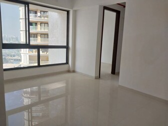 1 BHK Apartment For Rent in Rajnigandha Apartment Andheri West in Andheri West, Mumbai