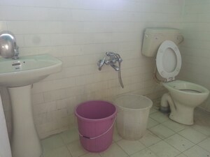 Bathroom in 1 RK Independent House at Rt Nagar – for Rent