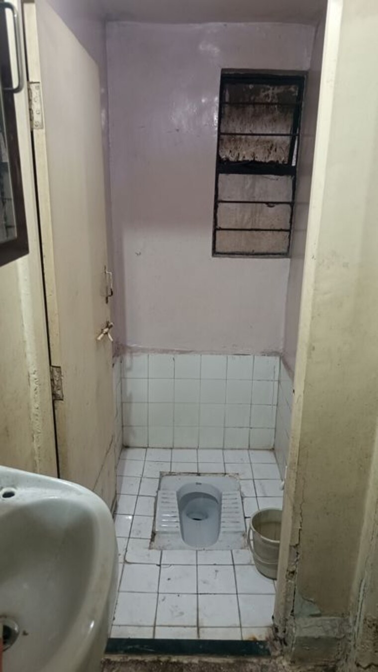 Bathroom, classic-heights-apartment 1 Bedroom 550 Sq.Ft. Apartment In Balaji Nagar Pune 10534528