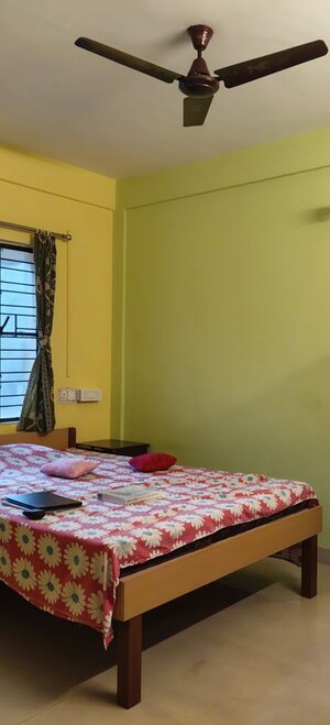 Bedroom in 2 BHK Apartment at Haltu – for Rent