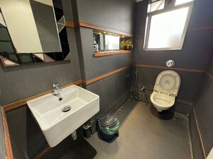 Attached Bathroom in  Office Space at Andheri East – for Rent