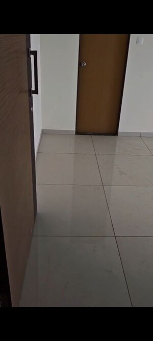 1 BHK Apartment For Rent in Chandak 34 Park Estate, Goregaon West