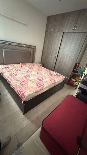Bedroom in 3 BHK Apartment at Signature Global City 81, Sector 81 – for Rent