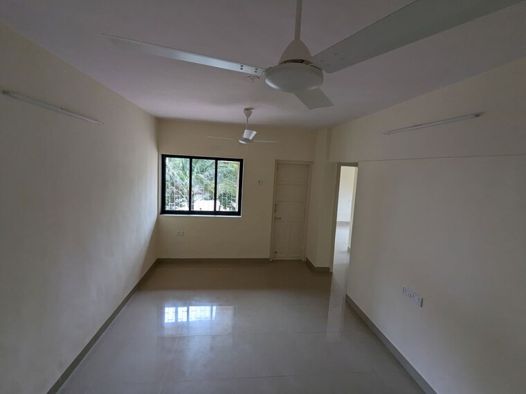 Room, nahars-everest 2 Bedroom 750 Sq.Ft. Apartment In Versova Mumbai 10534569